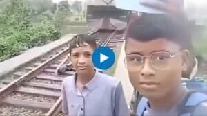 जीवावर बेतला सेल्फी, जागीच झाला मृत्यू - Shocking video of train